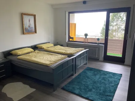 1 - 5 room vacation apartment and guest room 0152-07529212