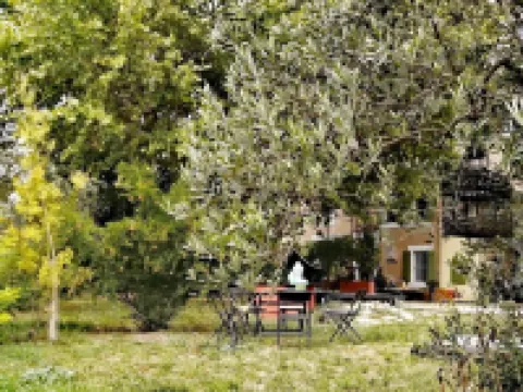 Mas de Famille Dans le Luberon