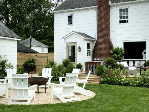 Picture Perfect Greenport Cottage