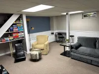 Luxurious 1875 Centrally Loc. Canton/Akron Home, Expansive Primary & Sunset View