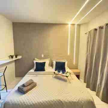 Travellar 421B Amazing Apartment! Rooms