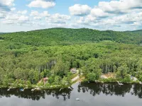In the Trees - NH w/ Lake Access Hotels in Wakefield