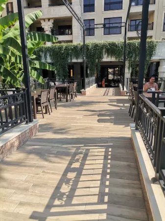 Argisht hotel luxury apartment Golden sands Отели в г. Голден-Сэндс