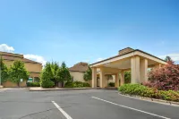 Quality Inn West of Asheville
