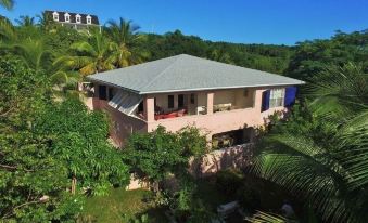 Indigo House 4 Bedroom Home