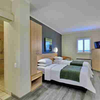 Road Lodge Southgate Rooms