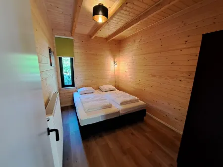 Modernized bungalow in natural surroundings - pets also welcome Отели в г. А-эн-Хюнзе