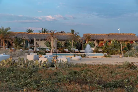 Lu Vee Oasis Отели в г. Бахос де Чила