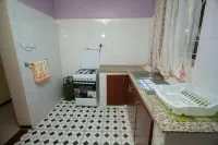 Essy's Homely Furnished Apartment