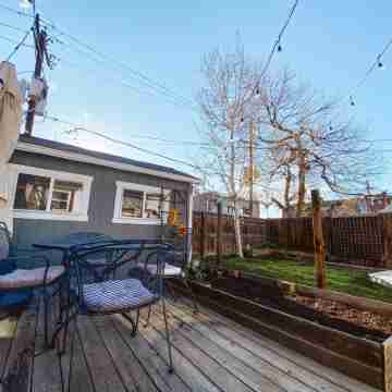 "Blue Ox" Charming 2 Bedroom Triplex - S Broadway Hotel Exterior