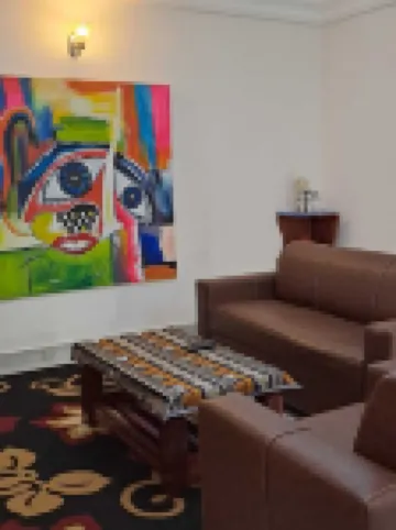 Super Appt Meublée Chic Standing à Odza Brigade Yaoundé