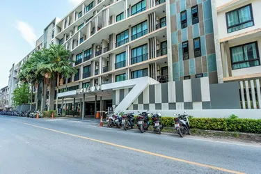 รูปภาพของClean & New 1BR PoolView with 1000/500mbps WiFi  and 2Min walk to Boat Avenue