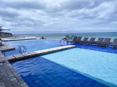 Apartment Ocean Side View Poseidon Building Hoteles en 