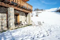 Le Zelfée - Cosy chalet for 4, between slopes and lake Hotel a Albiez-Montrond