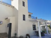 Maison Familiale au Soleil ! Animaux de Compagnie Acceptés Hotels in Ciudad Quesada