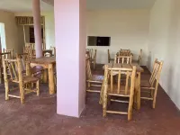 Nyamunyonyi Lake Resort - breakfast