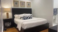 Luxury Bulldog Cottage!