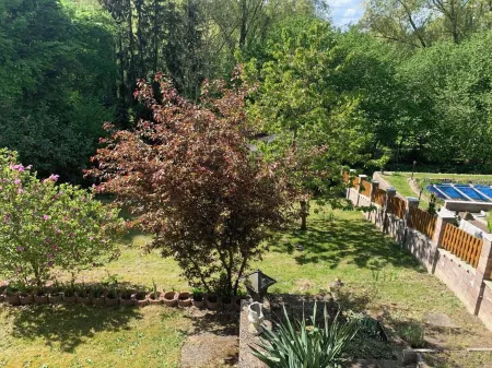 Cozy 2 room apartment with XXL garden in the center of Bad Schwartau, close to the Baltic Sea!