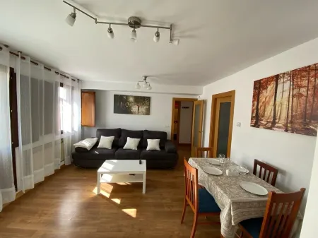 Between Castle and Cathedral