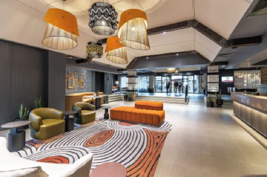 Safari Lodge Отели рядом с достопримечательностью «Joe's Beerhouse»