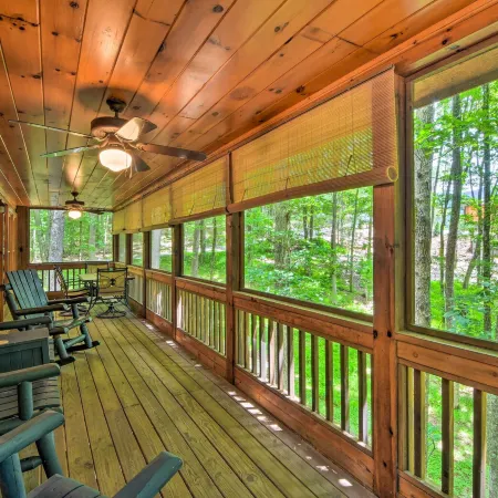 'Pinot & Pine' Chic Log Cabin ~ 5 Mi to Blue Ridge