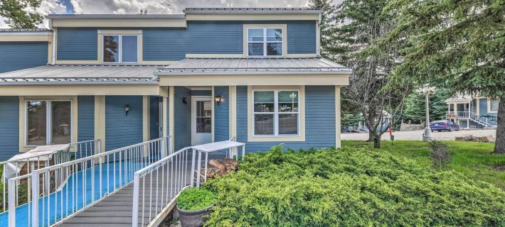 Dreamy, Family-Friendly Cloudcroft Townhome! Hoteles en Cloudcroft