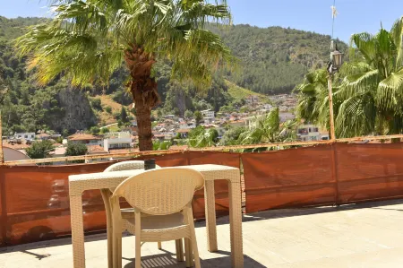 Hotel Feryil Centrum Отели в г. Kesikkapi Mahallesi