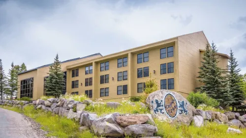 Ski In/Ski Out Studio - Perfect Get Away