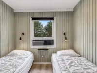 "Blondine" - 940m from the Sea