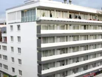 City Arcaden Hotel