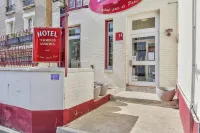 Hotel Sub Hotels near Square Victor Basch