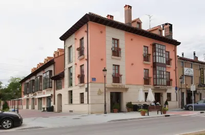 Hotel Azofra Hotel di 