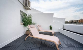 Vallecano Apartments by Olala Homes