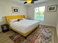 Stunning 4/3 w/ Heated Pool, Water View & Arcade! Hotels in Jensen Beach