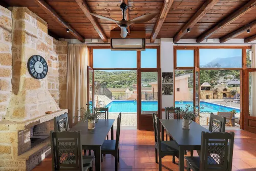 Petronikoli Traditional House