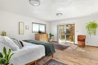 Canyon retreat villa