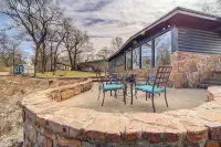 Lake Hudson Home with Patio in Locust Grove
