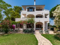 Apartment in Mont-Roig near the Bay - Apartments