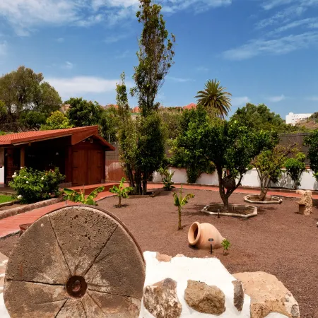 Villa in Spain with Private Pool & Garden