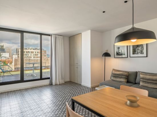 Aspasios Poblenou Apartments
