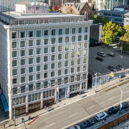 Arctic Club Hotel