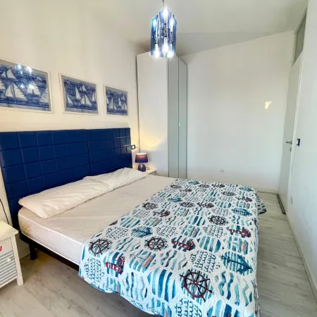 Wonderful Beachfront Apartment - Beahost