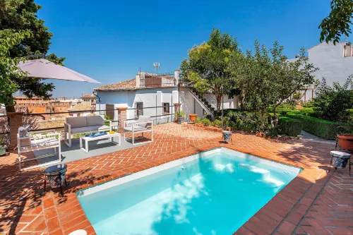 Genteel Home Carmen del Ciprés - Kolam Renang Peribadi