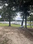 LAKEFRONT LODGE AMAZING Big Flat Lot, Beach, Boat Dock!LAKE EUFAULA AL