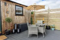 Willows Rest - 1 Bed Shepherds Hut - Pentlepoir