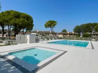Comfy Villa with Pool and Barbecue - Villas