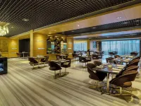 Vivanta Hyderabad, Begumpet Hotels near Begumpet