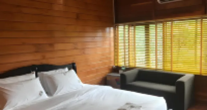 Nung Ni Bang Khon Thi Resort Hotels in Bang Khonthi