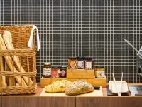 greet hotel Marseille Parc Chanot Vélodrome by Accor - breakfast