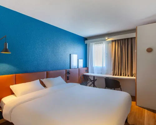 布盧瓦北梅拉德谷地B&B住宿加早餐酒店 布盧瓦酒店